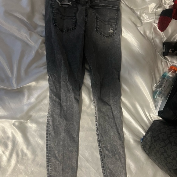 ripped curvy grey jean - Picture 3 of 3